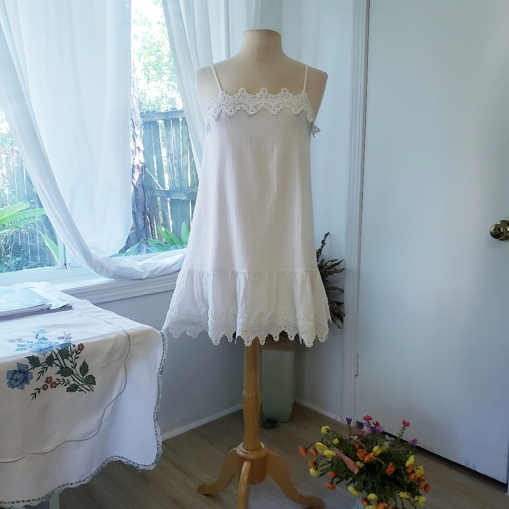 Gypsy Rose white dress.